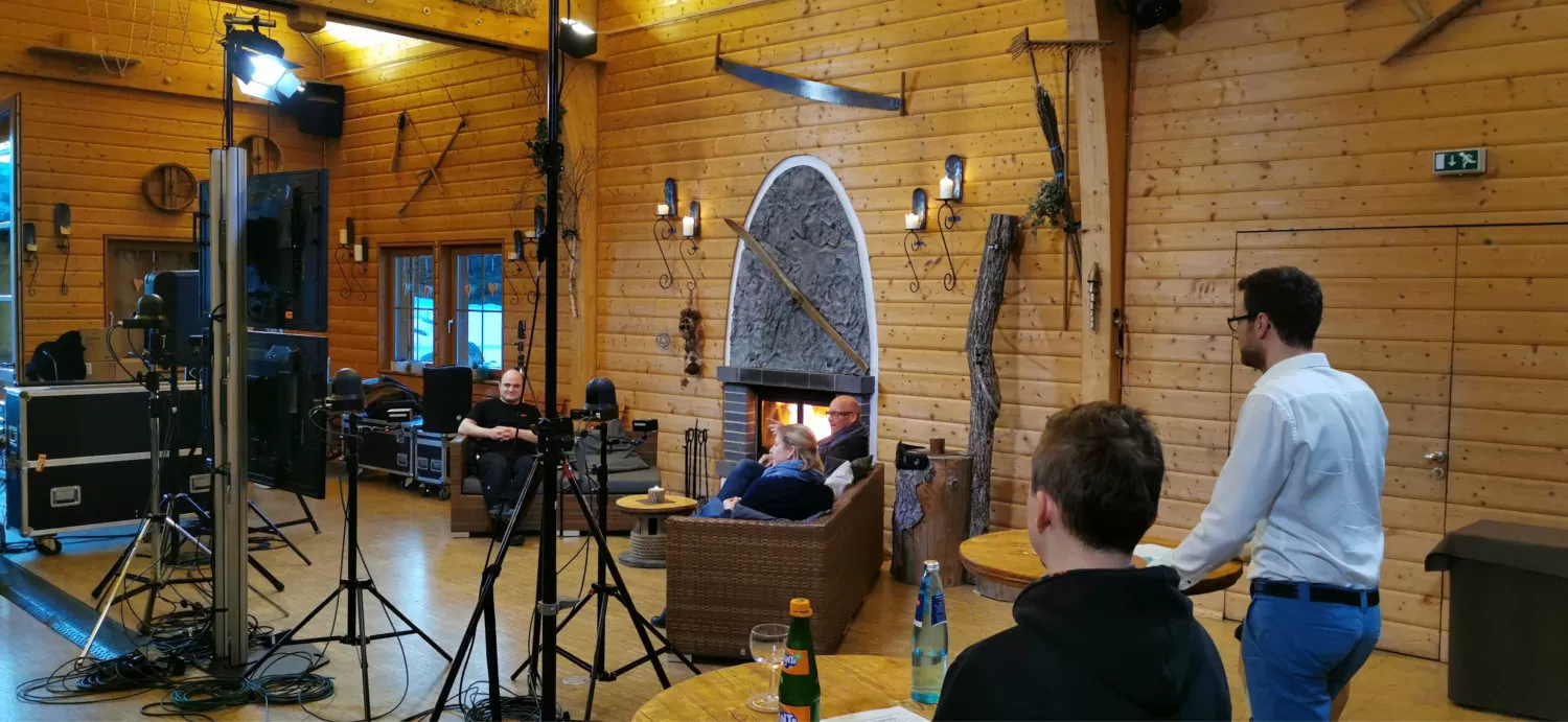 Online Event Hybrid Online Event Hybrid