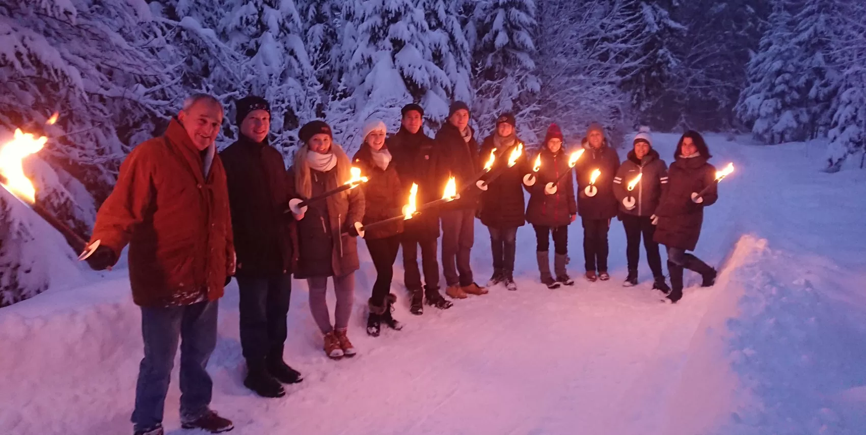 Winter Teamevent Fackelwanderung