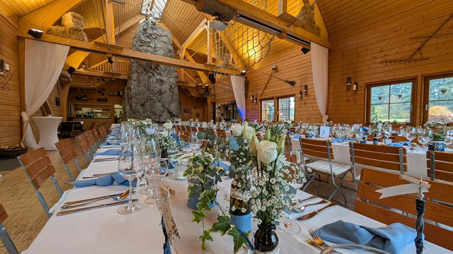 Hochzeitsfeier in der Festscheune